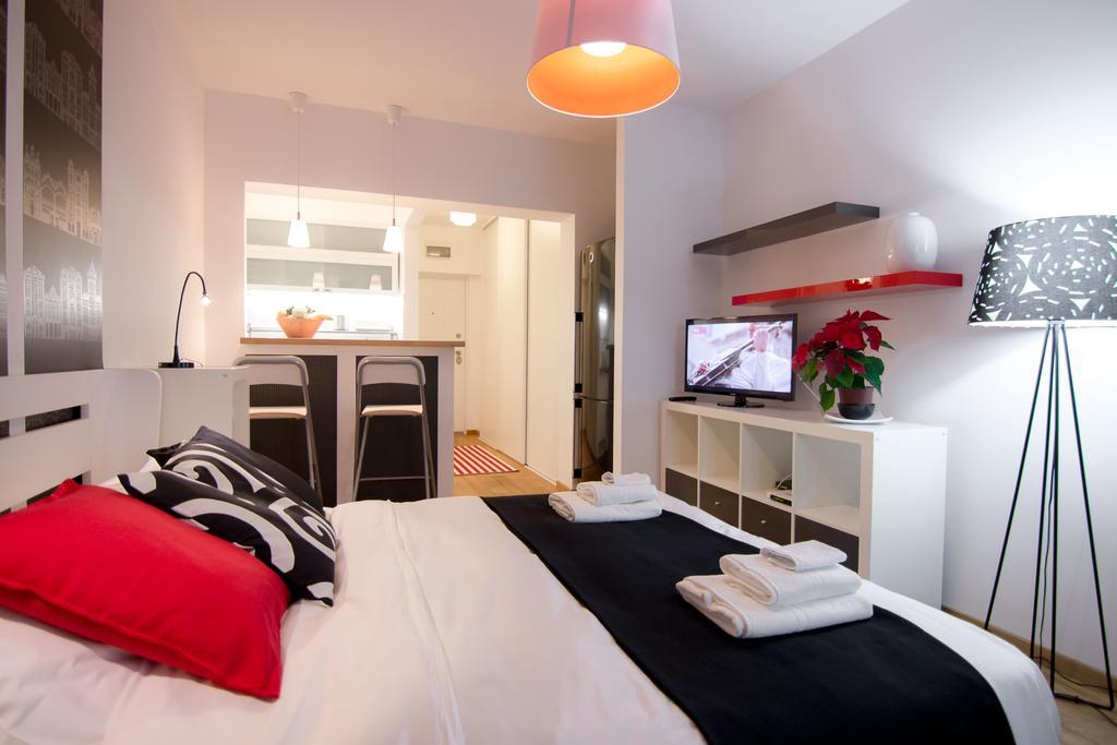 Apartment Madera Belgrad Exteriör bild